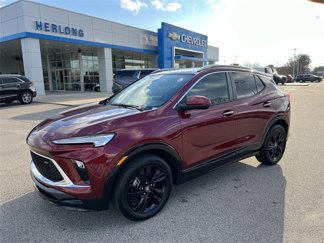 Used 2024 Buick Encore GX Sport Touring image 1