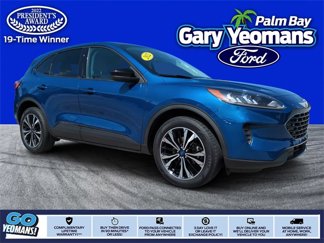 Used 2022 Ford Escape SE w/ SE Sport Appearance Package image 1
