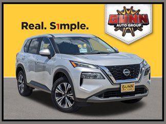 Used 2023 Nissan Rogue SV image 1
