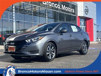 New 2025 Nissan Versa SV w/ Trunk Package image 1