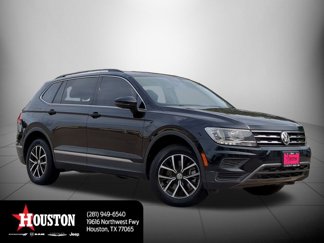 Used 2021 Volkswagen Tiguan SE image 1