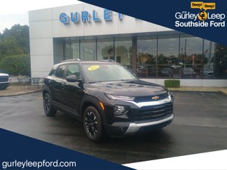 Used 2022 Chevrolet TrailBlazer LT w/ Driver Confidence Package image 1