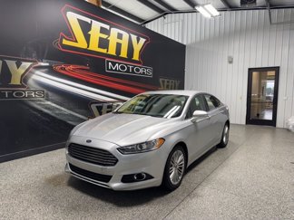 Used 2016 Ford Fusion SE w/ Equipment Group 202A image 1