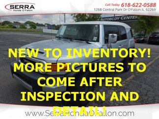 Used 2007 Toyota FJ Cruiser 2WD image 1