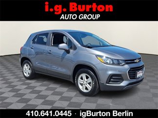 Used 2020 Chevrolet Trax LS w/ Tint and Cruise Package image 1