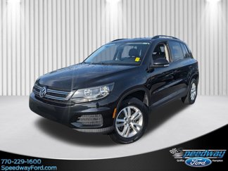 Used 2017 Volkswagen Tiguan S image 1