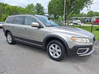 Used 2012 Volvo XC70 3.2 image 1