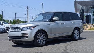 Used 2017 Land Rover Range Rover HSE image 1