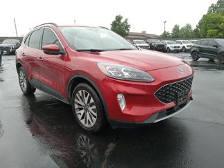 Used 2020 Ford Escape Titanium image 1