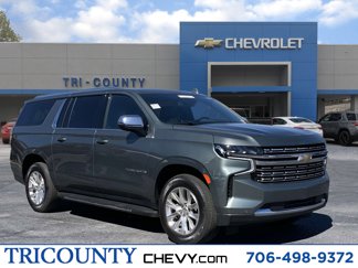 Used 2023 Chevrolet Suburban Premier image 1