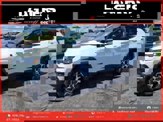 Used 2022 Jeep Compass Trailhawk w/ Trailhawk Convenience Group image 1
