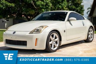 Used 2004 Nissan 350Z Touring w/ Cargo Convenience Pkg image 1