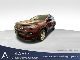 Used 2022 Jeep Compass Latitude image 1