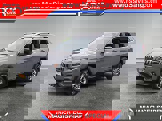 Used 2021 Jeep Cherokee Latitude Lux w/ Sun & Sound Group image 1