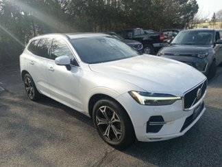 Used 2022 Volvo XC60 B5 Momentum w/ Climate Package image 1