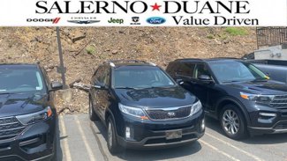 Used 2015 Kia Sorento LX image 1