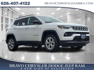 New 2025 Jeep Compass Latitude image 1