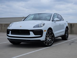 Used 2024 Porsche Macan image 1