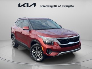 Used 2023 Kia Seltos S w/ Navigation Package image 1
