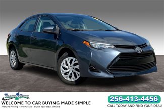 Used 2018 Toyota Corolla LE image 1
