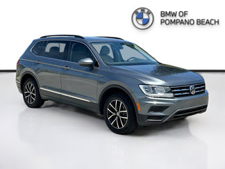 Used 2021 Volkswagen Tiguan SE w/ Panoramic Sunroof Package image 1