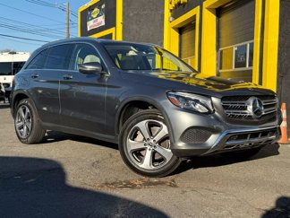 Used 2019 Mercedes-Benz GLC 300 4MATIC image 1