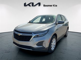 Used 2023 Chevrolet Equinox LT image 1