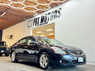 Used 2011 Nissan Altima 3.5 SR w/ 3.5SR Premium Pkg image 1