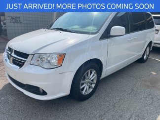 Used 2020 Dodge Grand Caravan SXT image 1
