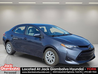 Used 2018 Toyota Corolla LE image 1