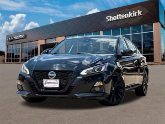 Used 2022 Nissan Altima 2.5 SR w/ Midnight Edition Package image 1
