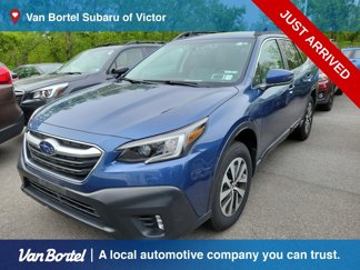 Used 2021 Subaru Outback Premium image 1
