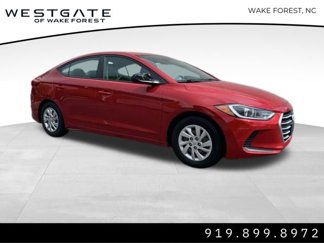 Used 2017 Hyundai Elantra SE image 1