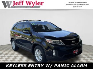 Used 2014 Kia Sorento LX image 1