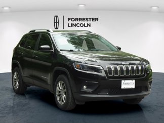 Used 2019 Jeep Cherokee Latitude Plus w/ Comfort/Convenience Group image 1