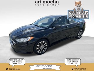 Used 2020 Ford Fusion SE image 1