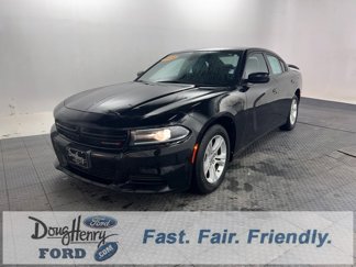 Used 2020 Dodge Charger SXT image 1