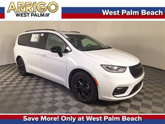 New 2025 Chrysler Pacifica Premium image 1