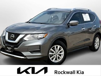 Used 2020 Nissan Rogue SV image 1