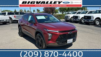 Used 2024 Chevrolet Trax ACTIV w/ Driver Confidence Package image 1