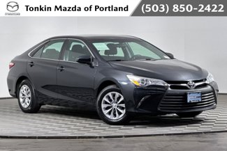 Used 2015 Toyota Camry LE image 1