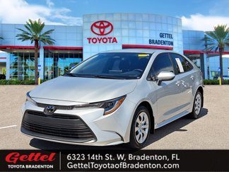 Certified 2025 Toyota Corolla LE image 1