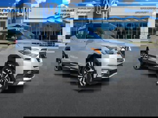 Used 2018 Nissan Kicks SR image 1