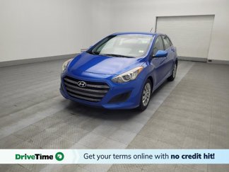 Used 2017 Hyundai Elantra GT image 1