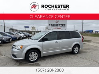 Used 2012 Dodge Grand Caravan SE image 1