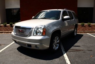 Used 2013 GMC Yukon Denali image 1