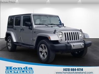 Used 2016 Jeep Wrangler Unlimited Sahara image 1