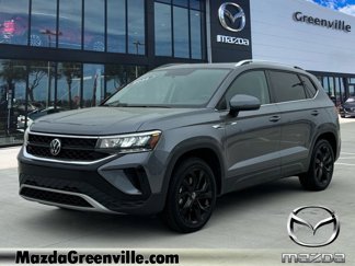 Used 2022 Volkswagen Taos SE image 1