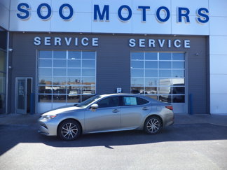 Used 2017 Lexus ES 350 image 1