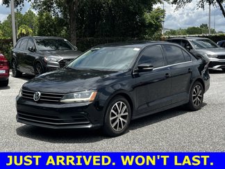 Used 2017 Volkswagen Jetta SE image 1